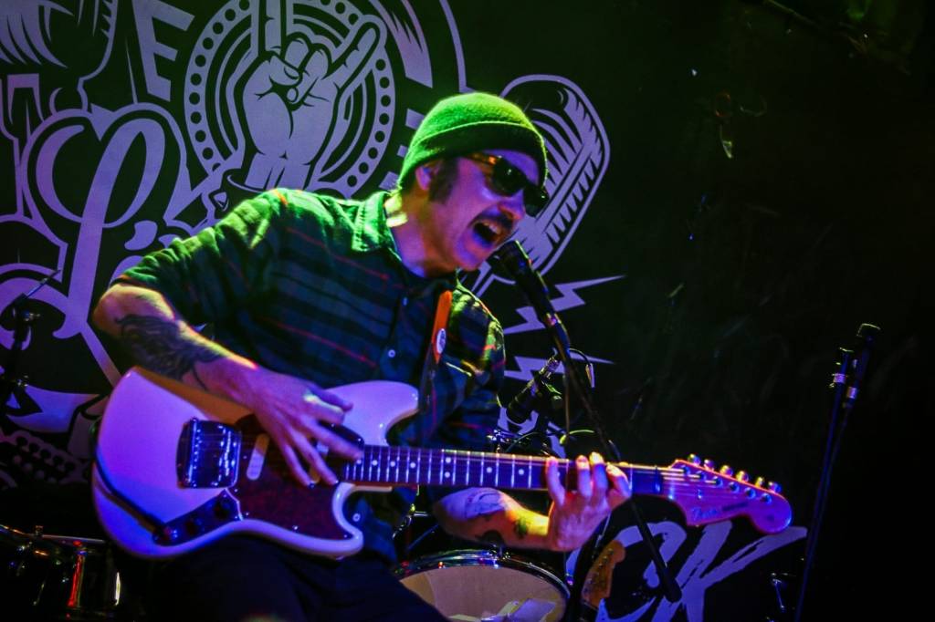 Valiant Negro Records y Delirio Records se unen para presentar el nuevo EP de La Carroña: “Andate a la puta que te&nbsp;parió”